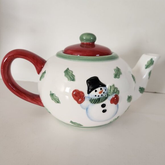 Inspirado IDC Handpainted Ceramic Snowman Holiday Teapot - Picture 3 of 11